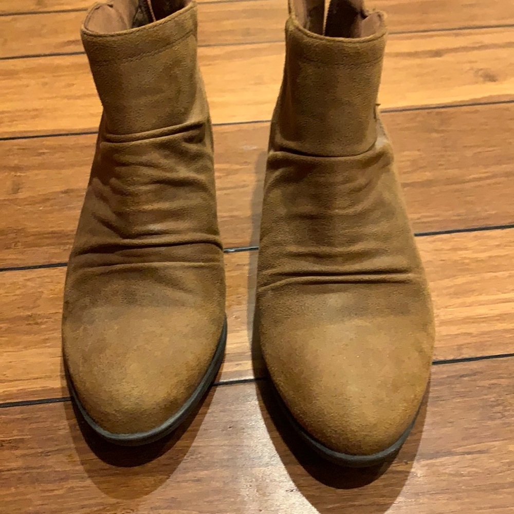 🌻BareTraps Georgiana Ankle boots